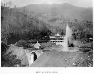 andrews-geyser_nc-collection_pack-library_round-knob-hotel_1895_11